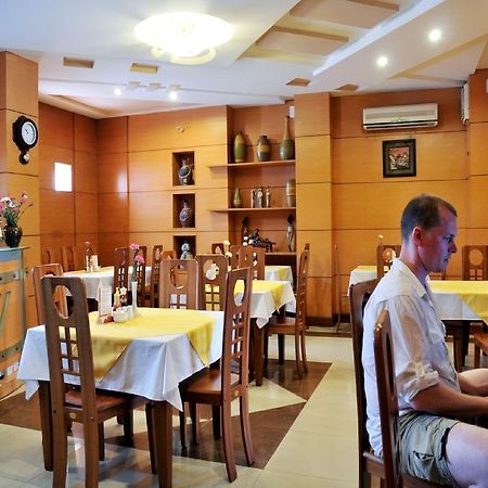 Lac Vien Hotel Хошимин Екстериор снимка