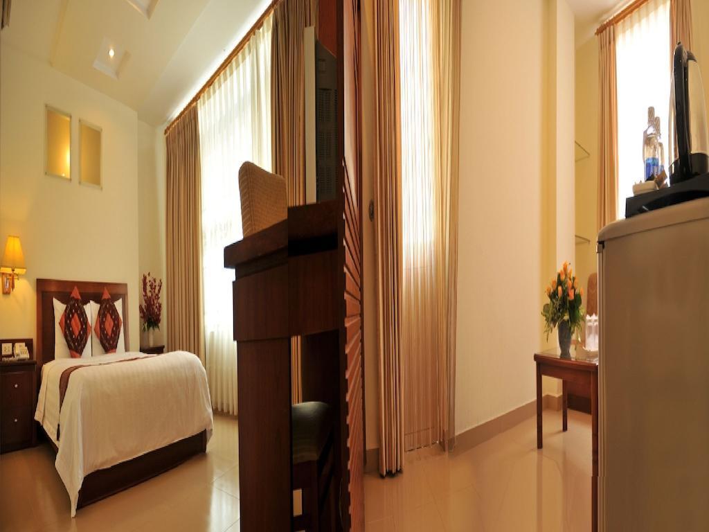 Lac Vien Hotel Хошимин Стая снимка
